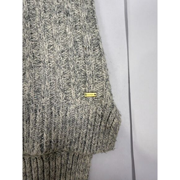 Tommy Hilfiger Grey Cable Knit Sweater | Women's Medium | High-Low Hem - Picture 4 of 6